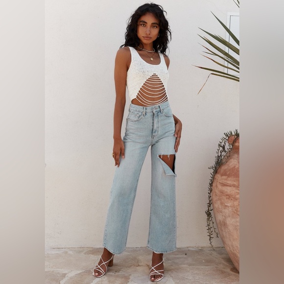 12th Tribe Bogota White Crochet Open Knit Cropped Tank Size Small - Picture 2 of 10